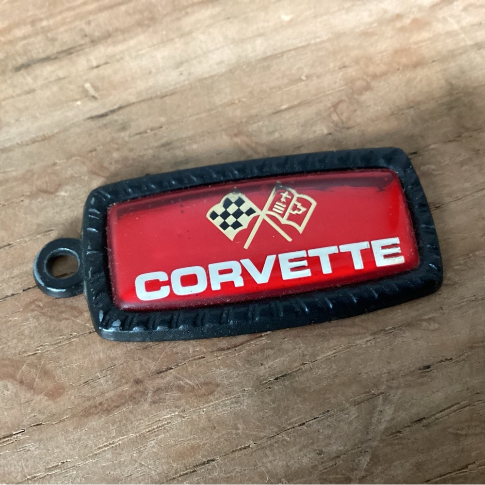 🔴 Vintage - Corvette Key Chain or Necklace attachment - Sharp & Crisp Graphics